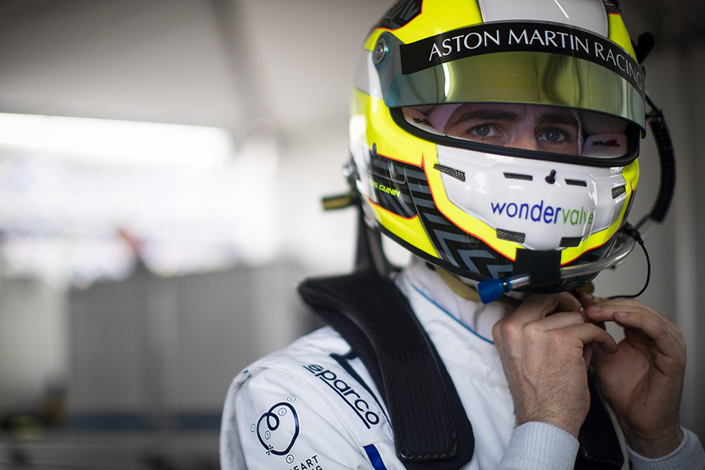 استون مارتن