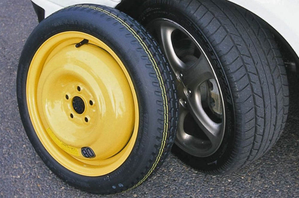 اطارات السيارة