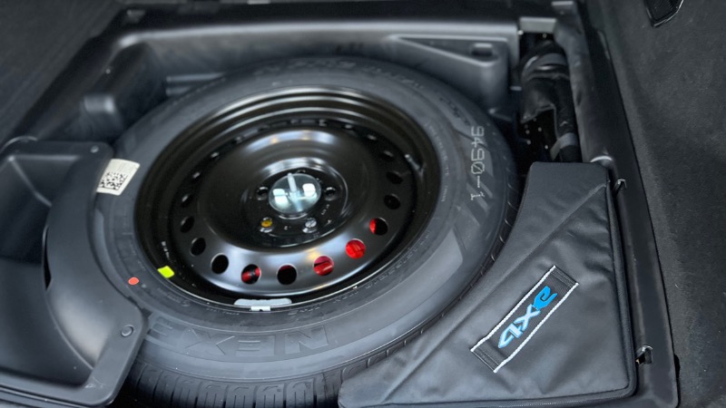 اطارات السيارة