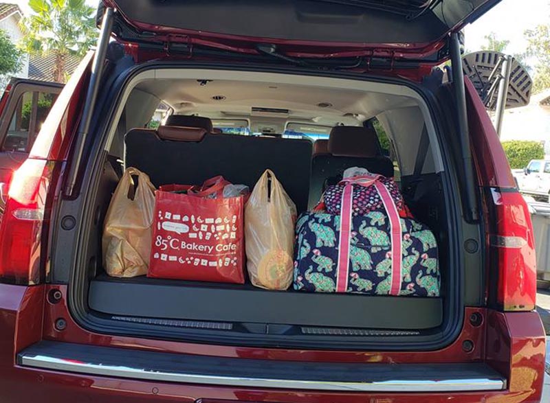 الأغراض في السيارة