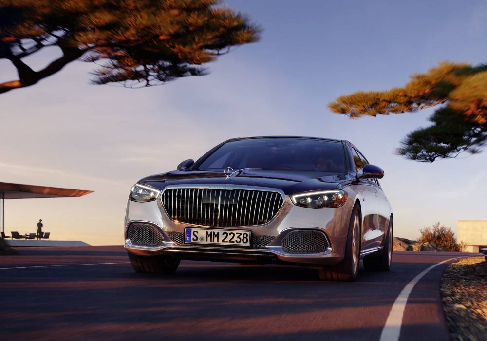 العرض العالمي الأول لإصدار الذكرى السنوية المحدود Edition 100 صورة 3