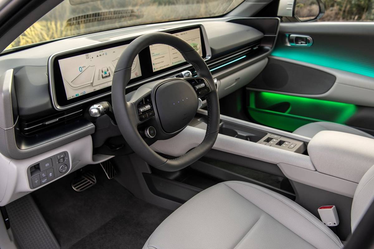 هيونداي أيونيك 6