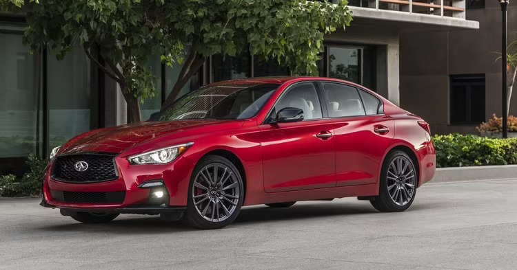 إنفينيتي Q50
