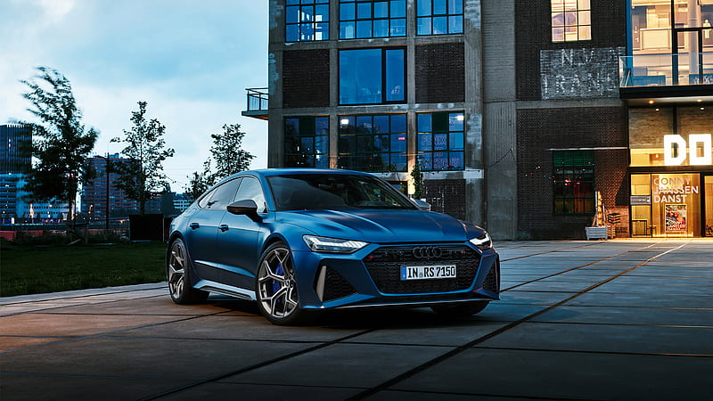 اودي أر أس 7 سبورتباك بيرفورمانس