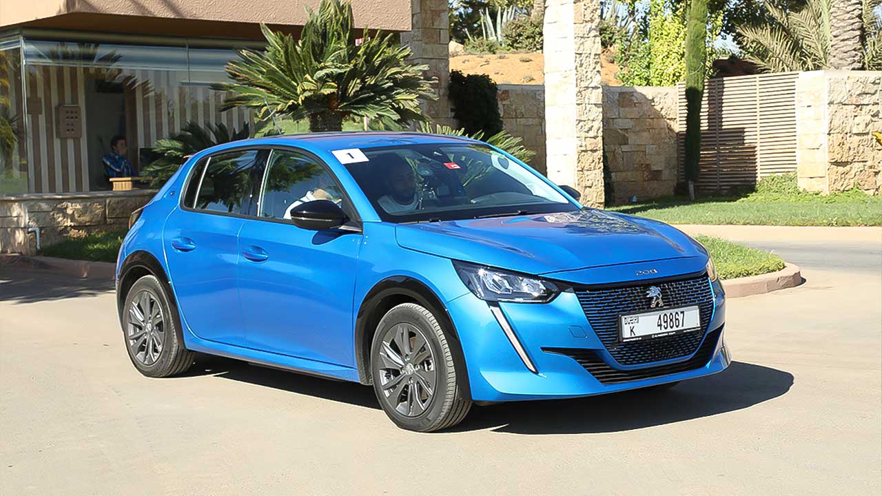 بيجو 208 كهربائية