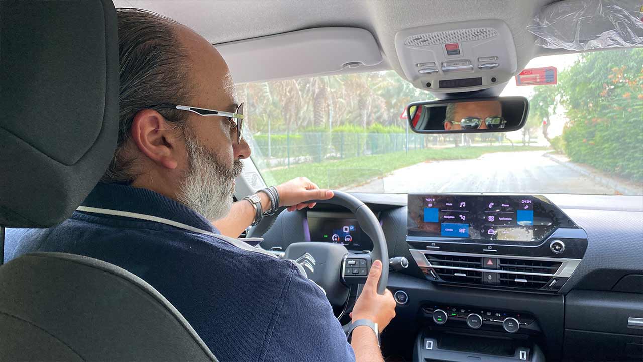 تجربة سيتروين سي4