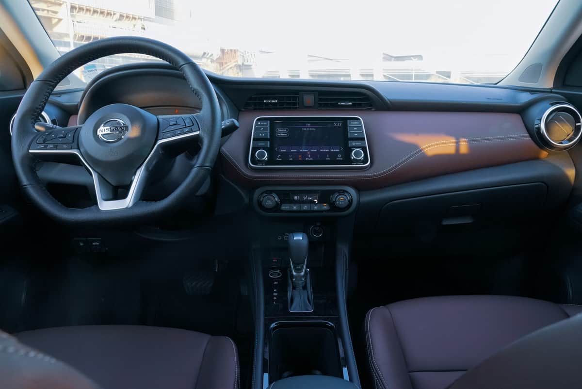 نيسان كيكس 2022