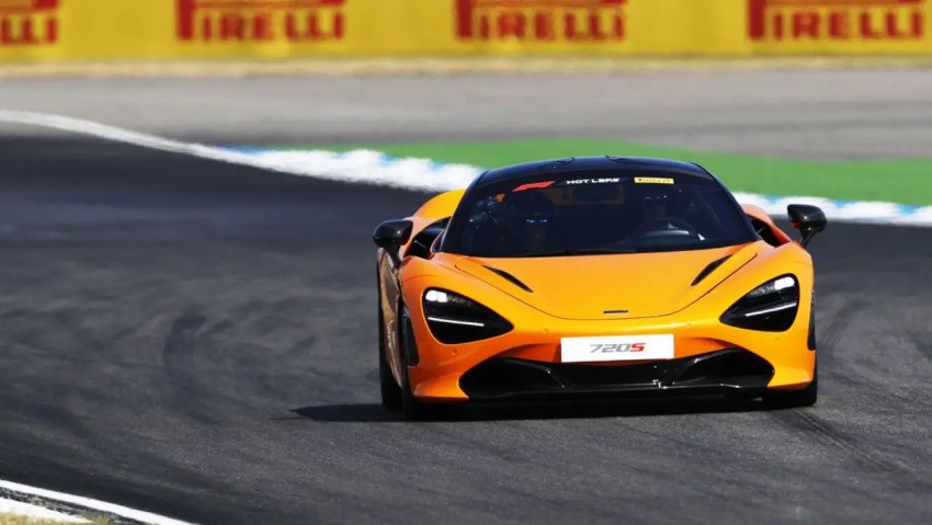 لفة بيريللي النارية على أرض أبو ظبي