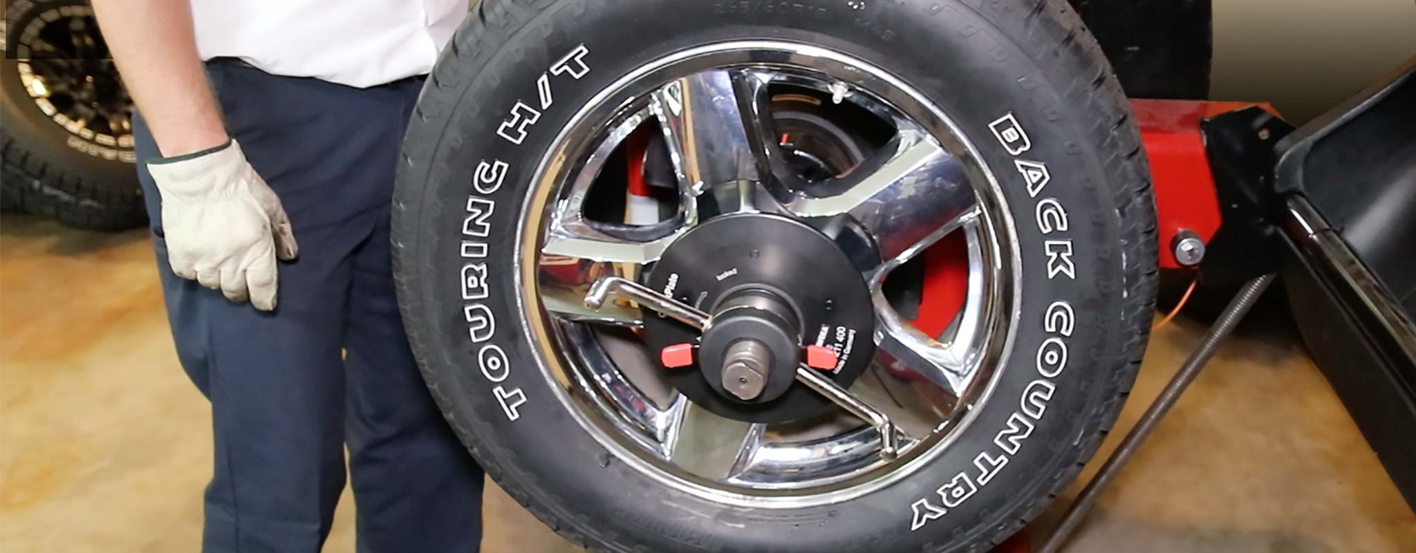 إطارات السيارة