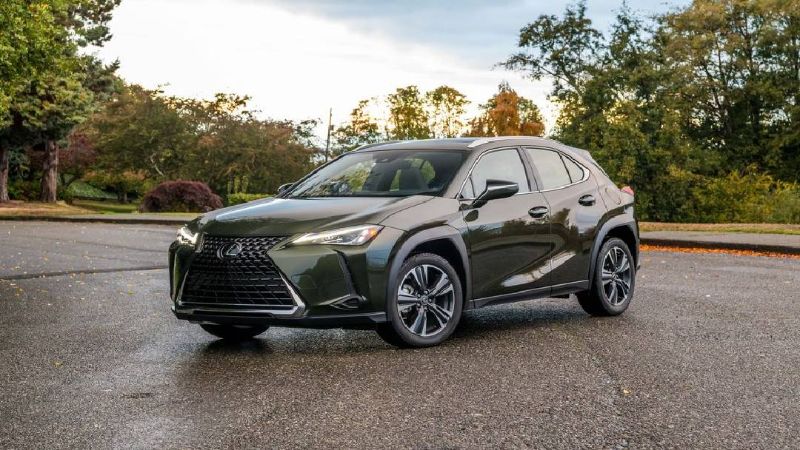 لكزس UX 200 أف سبورت بريستيج