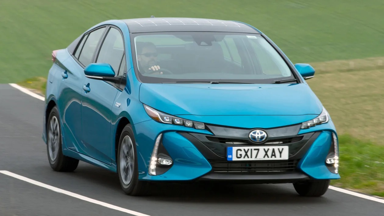 تويوتا بريوس