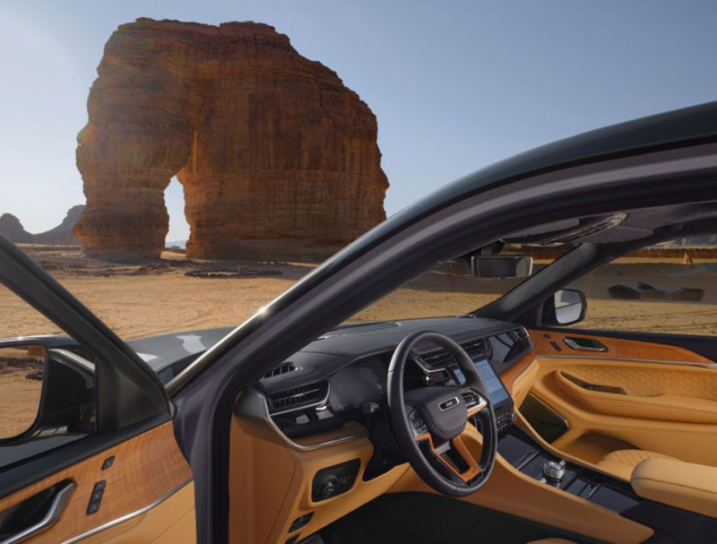 جيب جراند شيروكي 2023