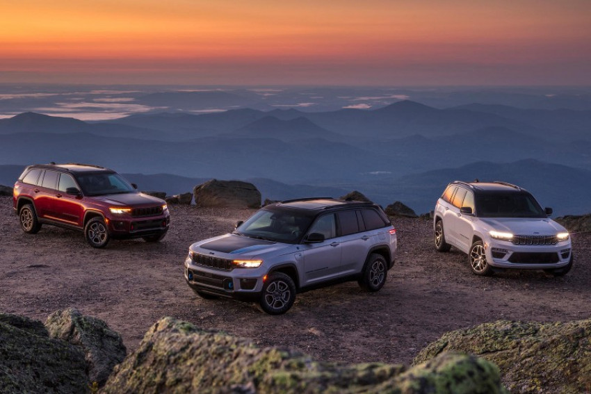 جراند شيروكي الهجينة 2022