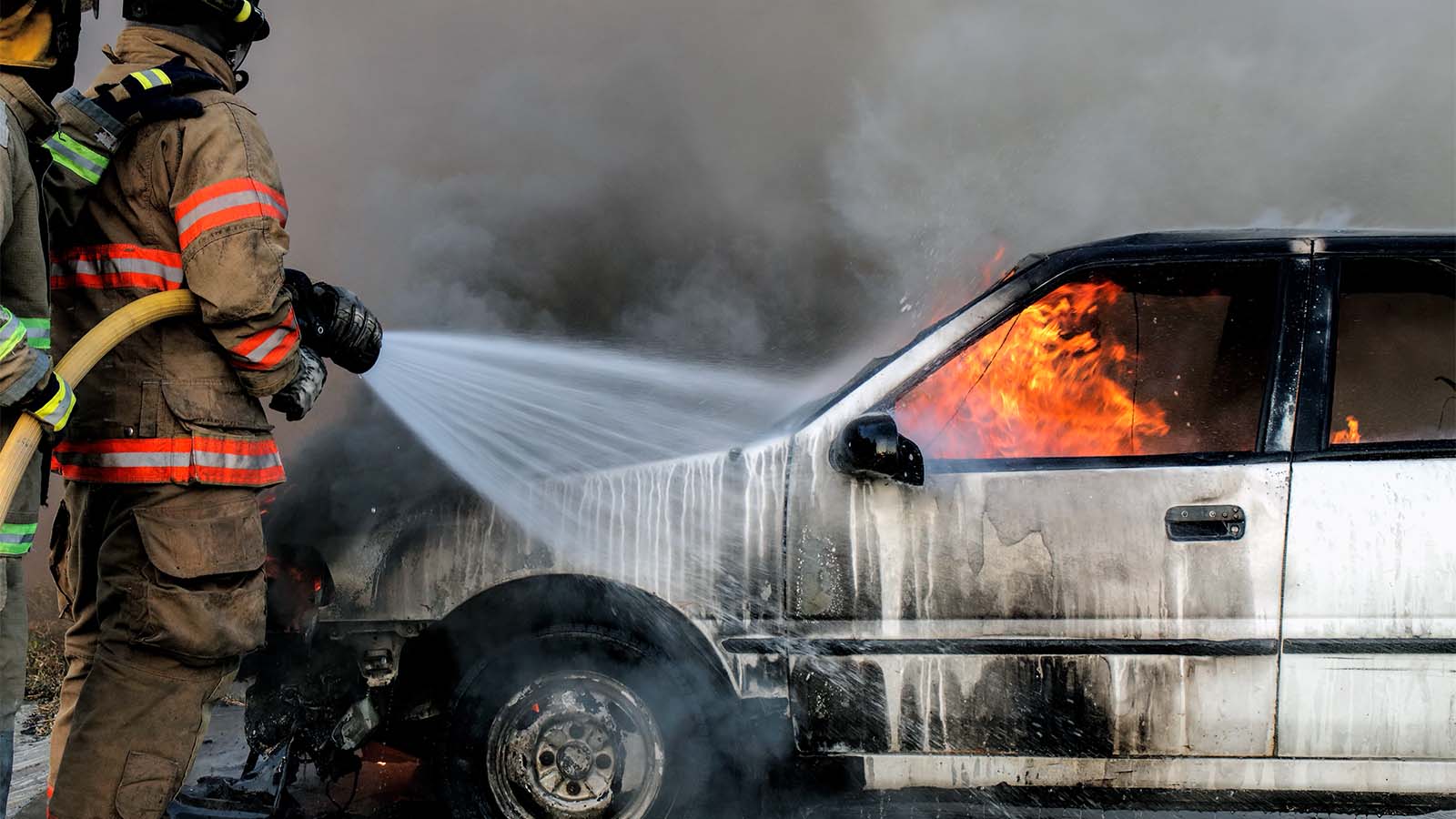 إشتعال السيارة