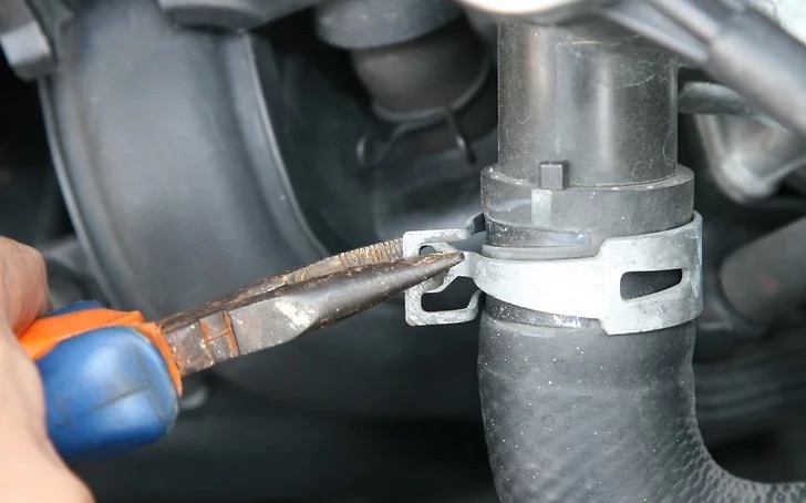 نظام التبريد في السيارة