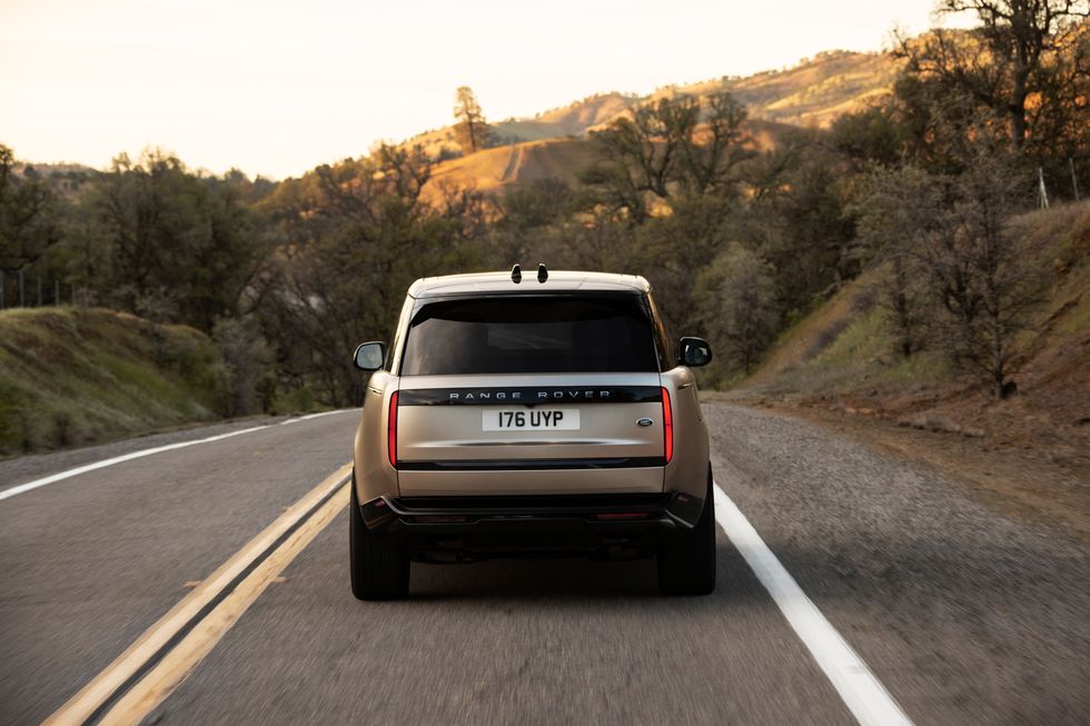 رينج روفر 2023