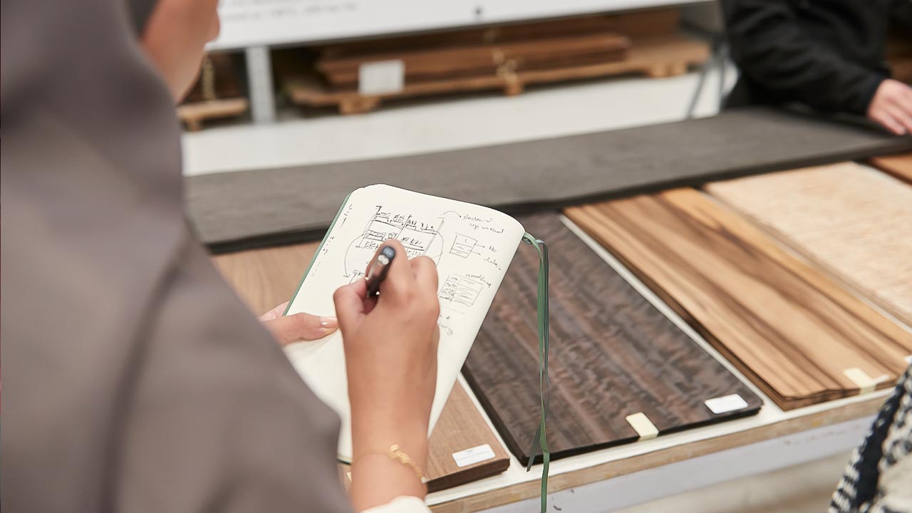 زيارة مصنع بنتلي