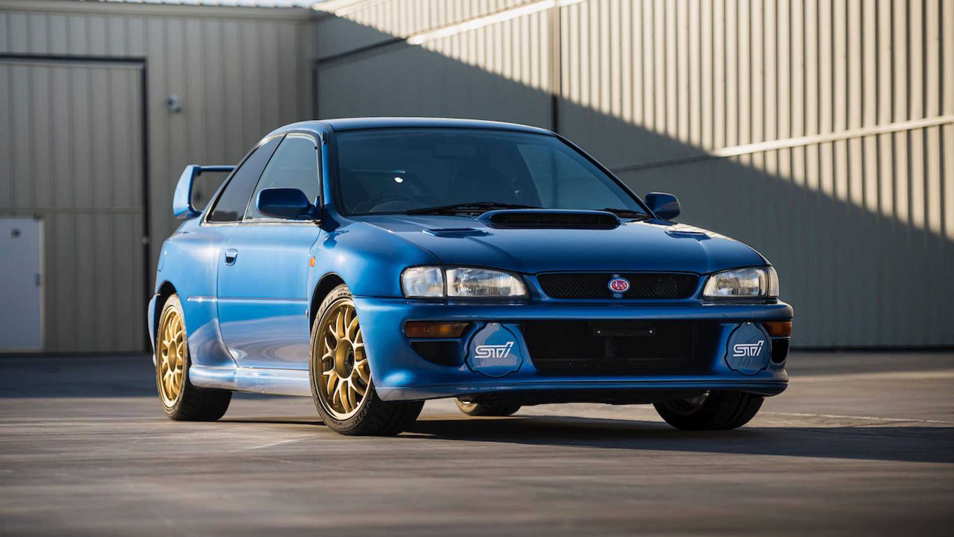 سوبارو إمبريزا 22B STI