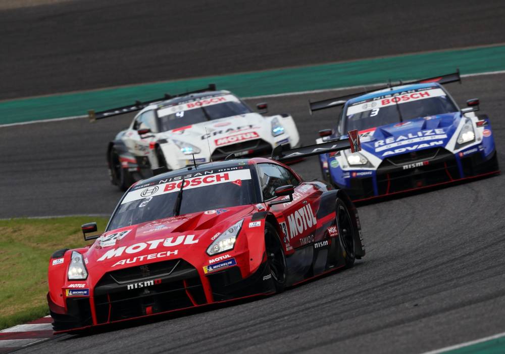 سيارات نيسان جي تي ار تهيمن على منصة التتويج في سوزوكا صورة 2