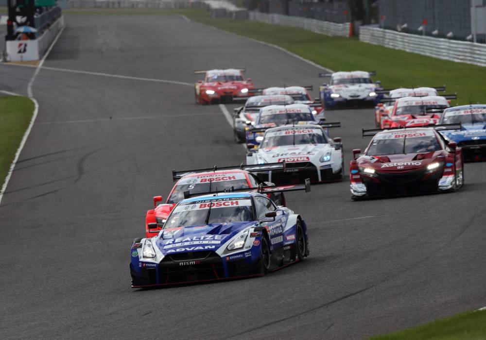 سيارات نيسان جي تي ار تهيمن على منصة التتويج في سوزوكا صورة 4