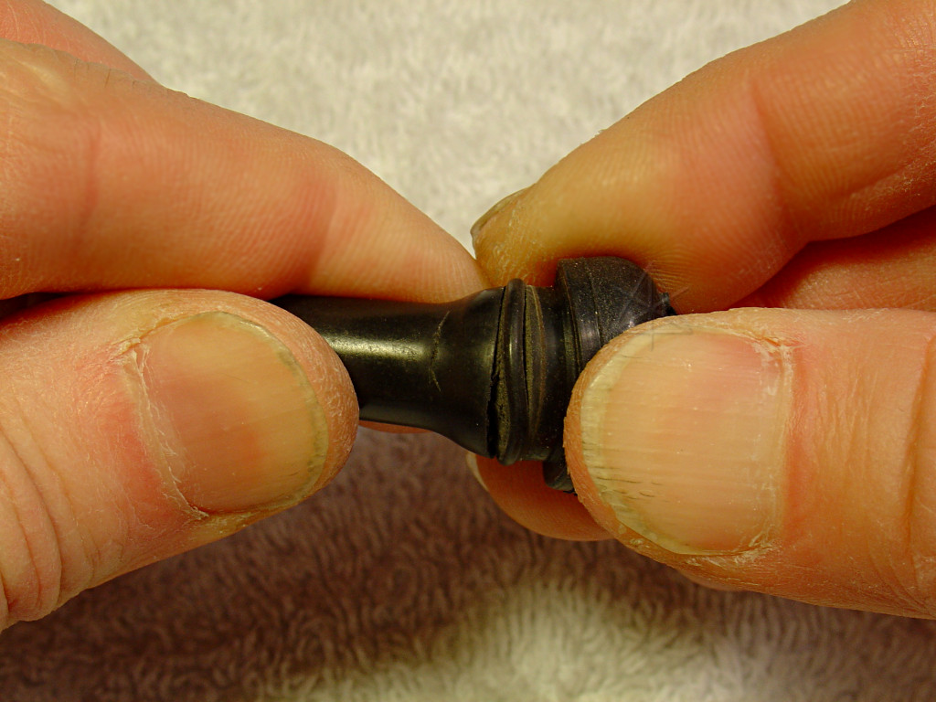 صمام الإطارات