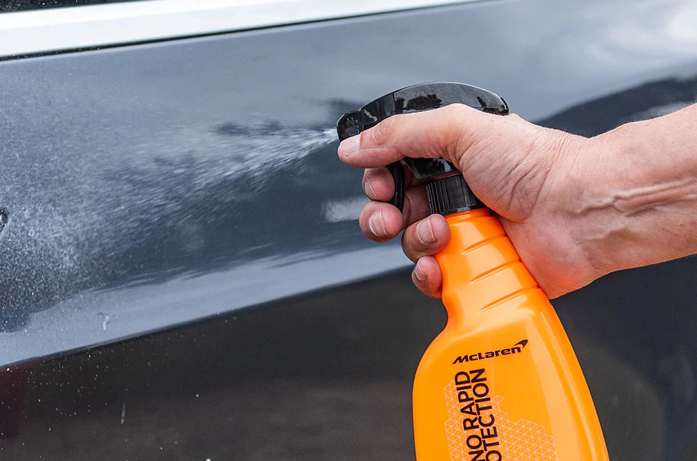 طلاء السيارة