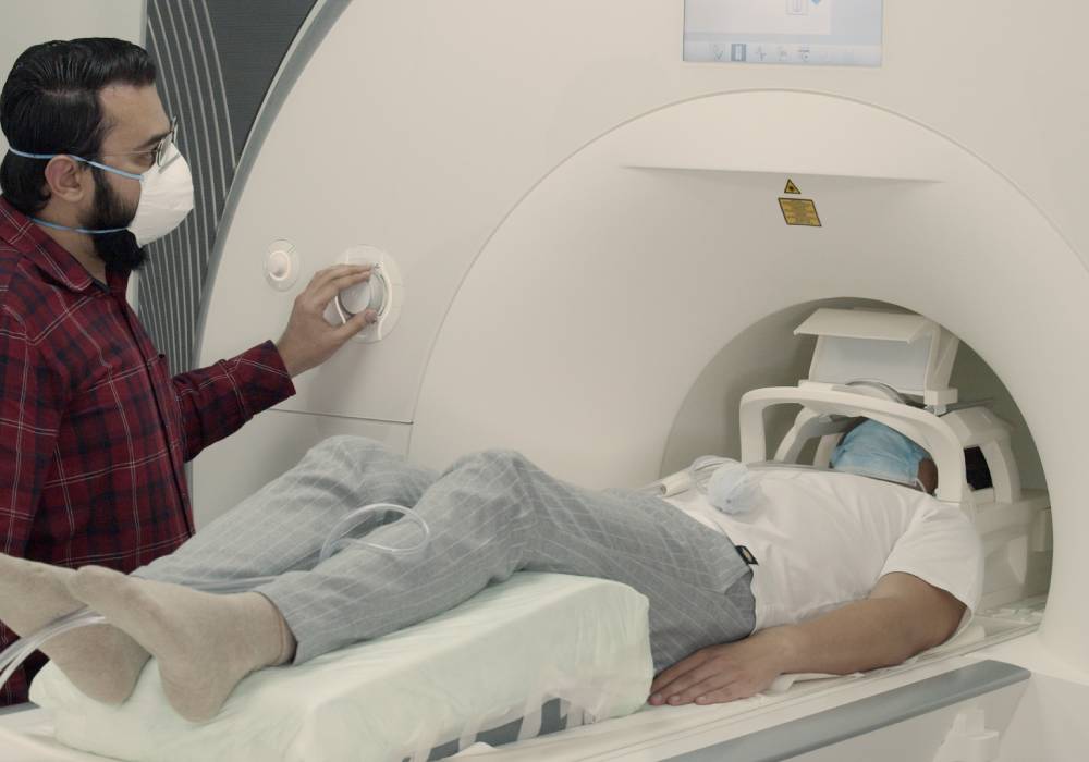 فورد تجري بحوث على الدماغ لتسريع رصد التشتت الذهني لدى السائقين صورة 2