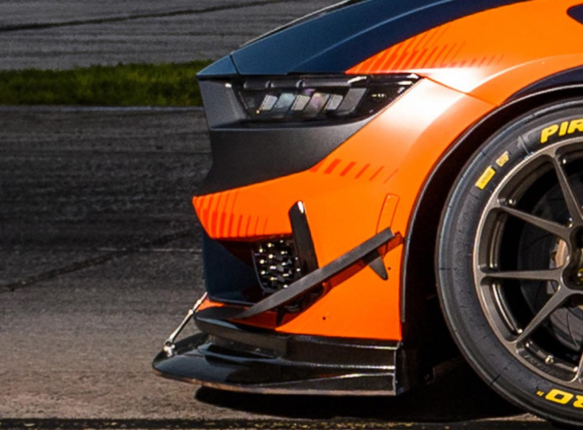 فورد موستانج GT4