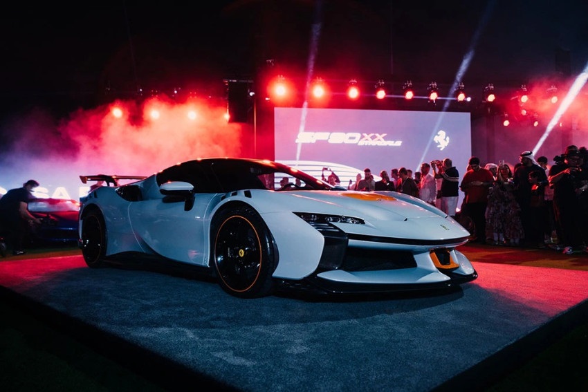 فيراري SF90 XX STRADALE