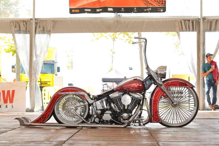 كاستم بايك شو 2022