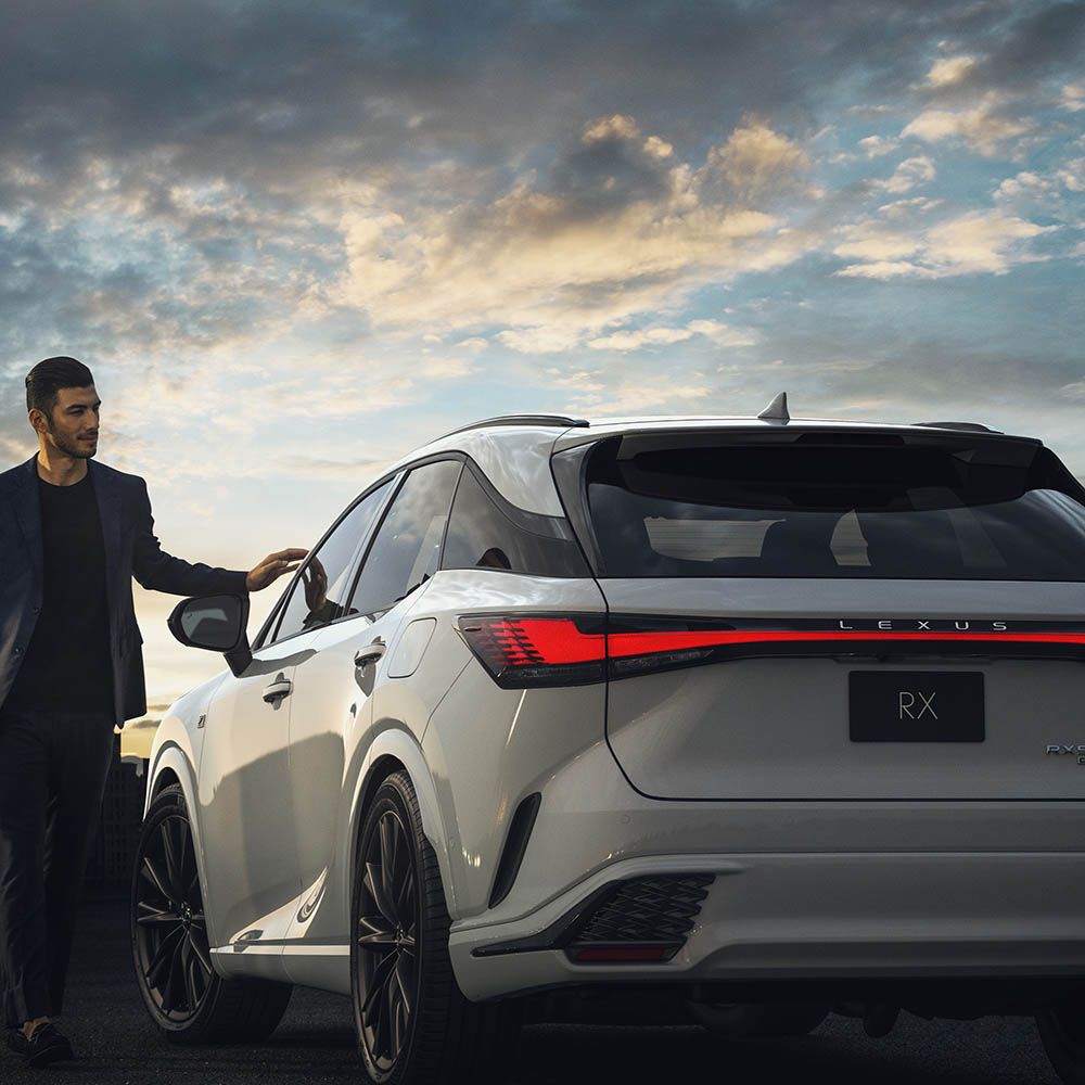 لكزس RX