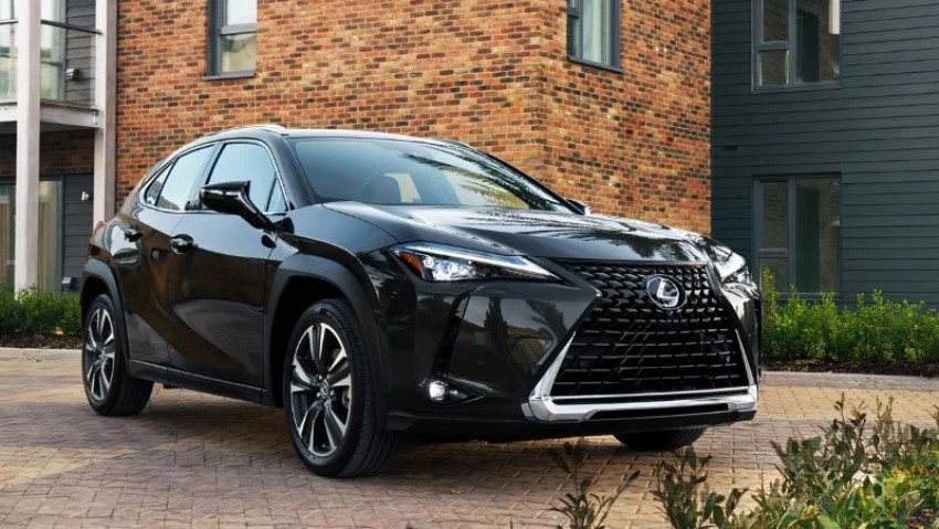 لكزس UX 200 بريميوم