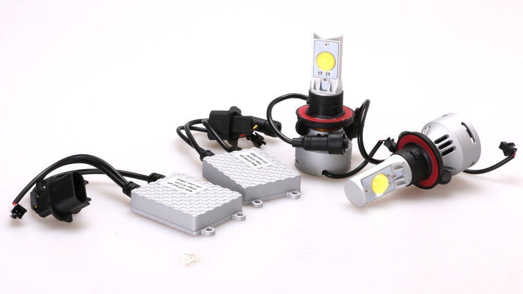 مصابيح السيارة