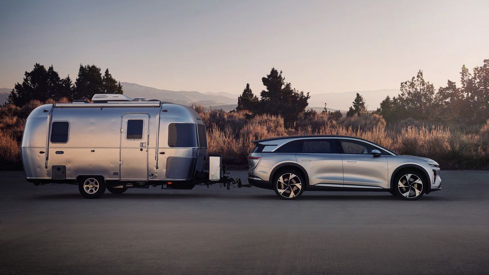 لوسيد جرافيتي 2025