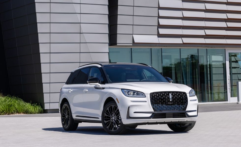 لينكولن كورسير 2023