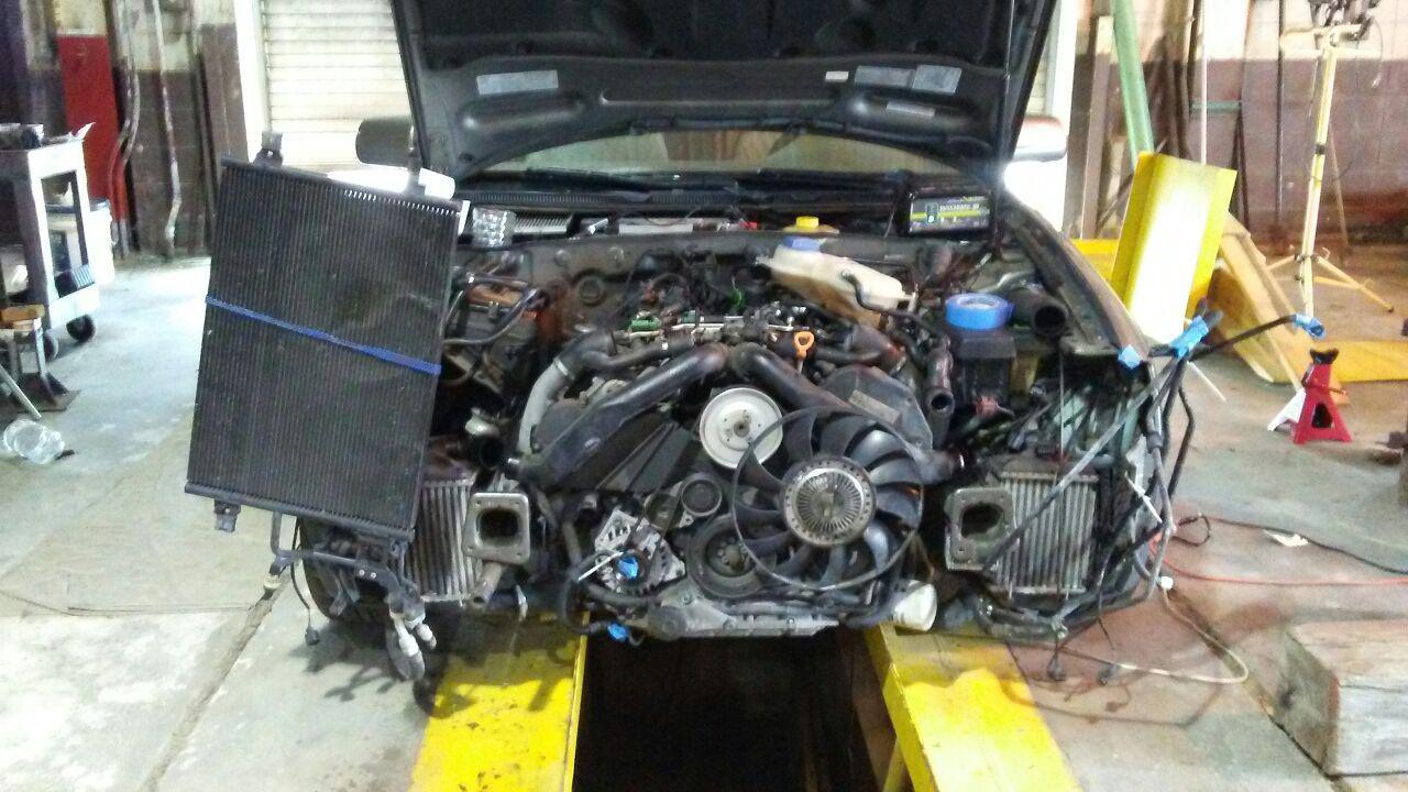 محرك السيارة