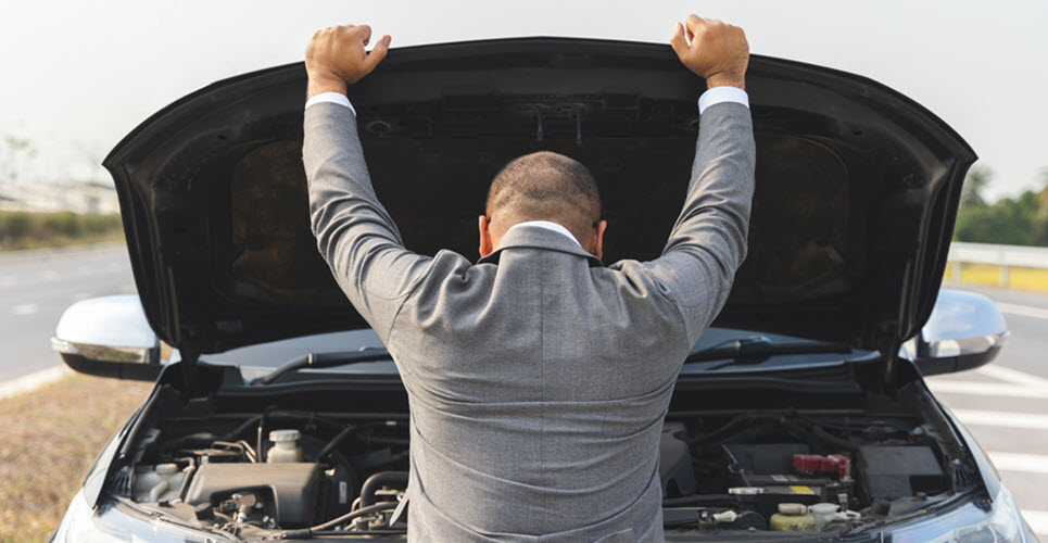 محرك السيارة