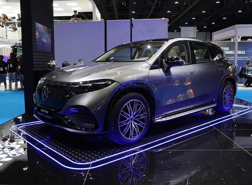 مرسيدس-بنز EQS SUV الكهربائية