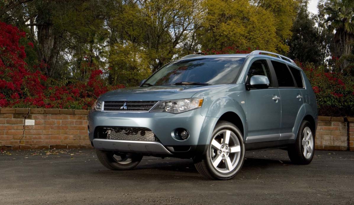 ميتسوبيشي اوتلاندر