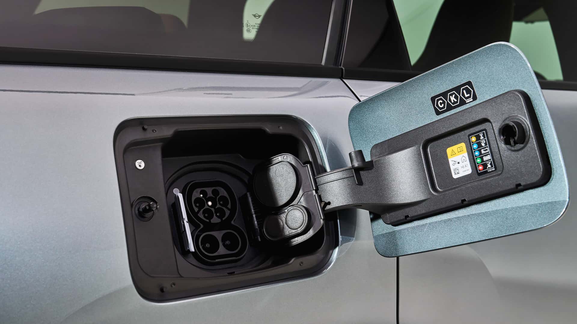 ميني كوبر كهربائية