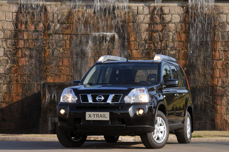 نيسان اكس تريل 