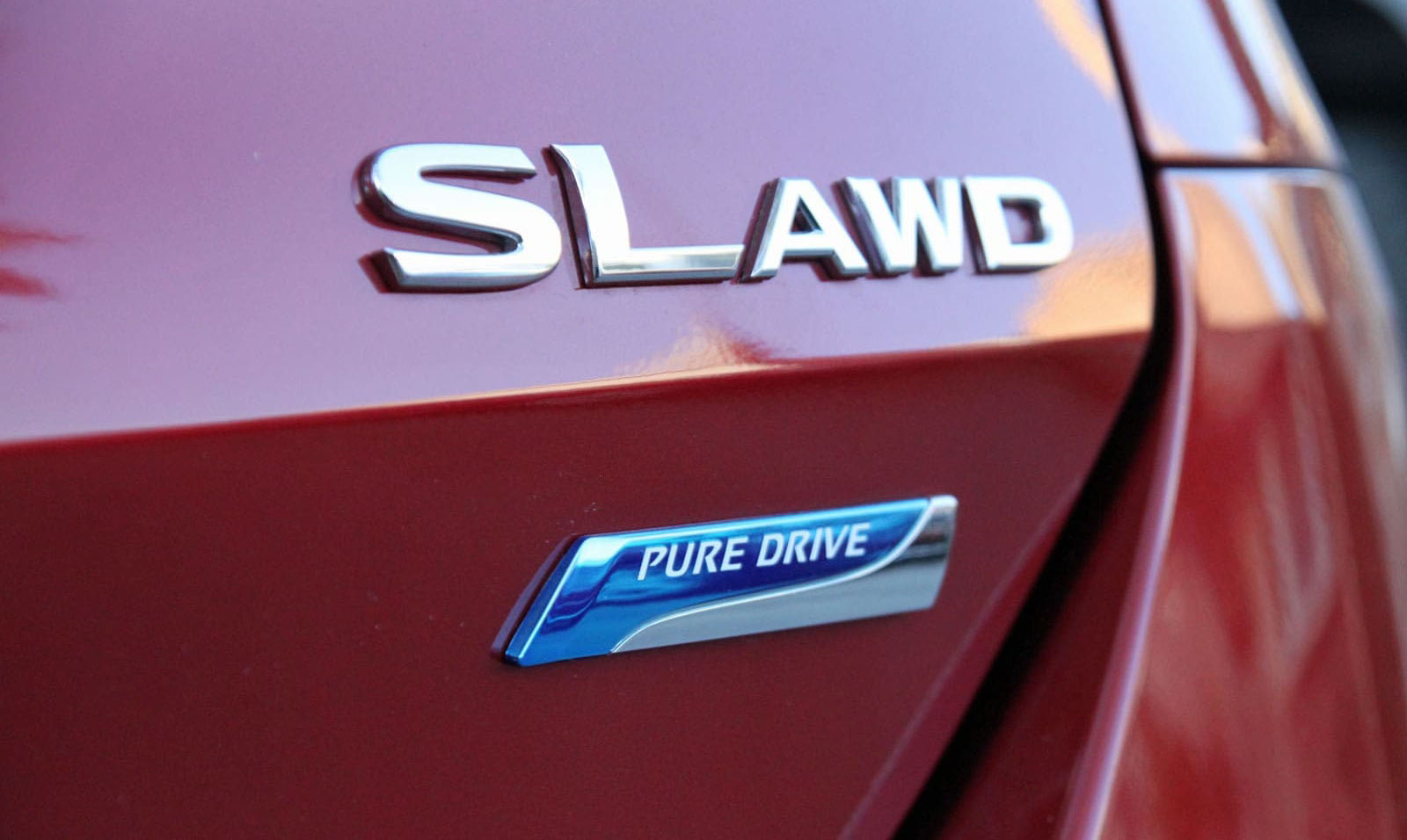 نيسان بيور درايف