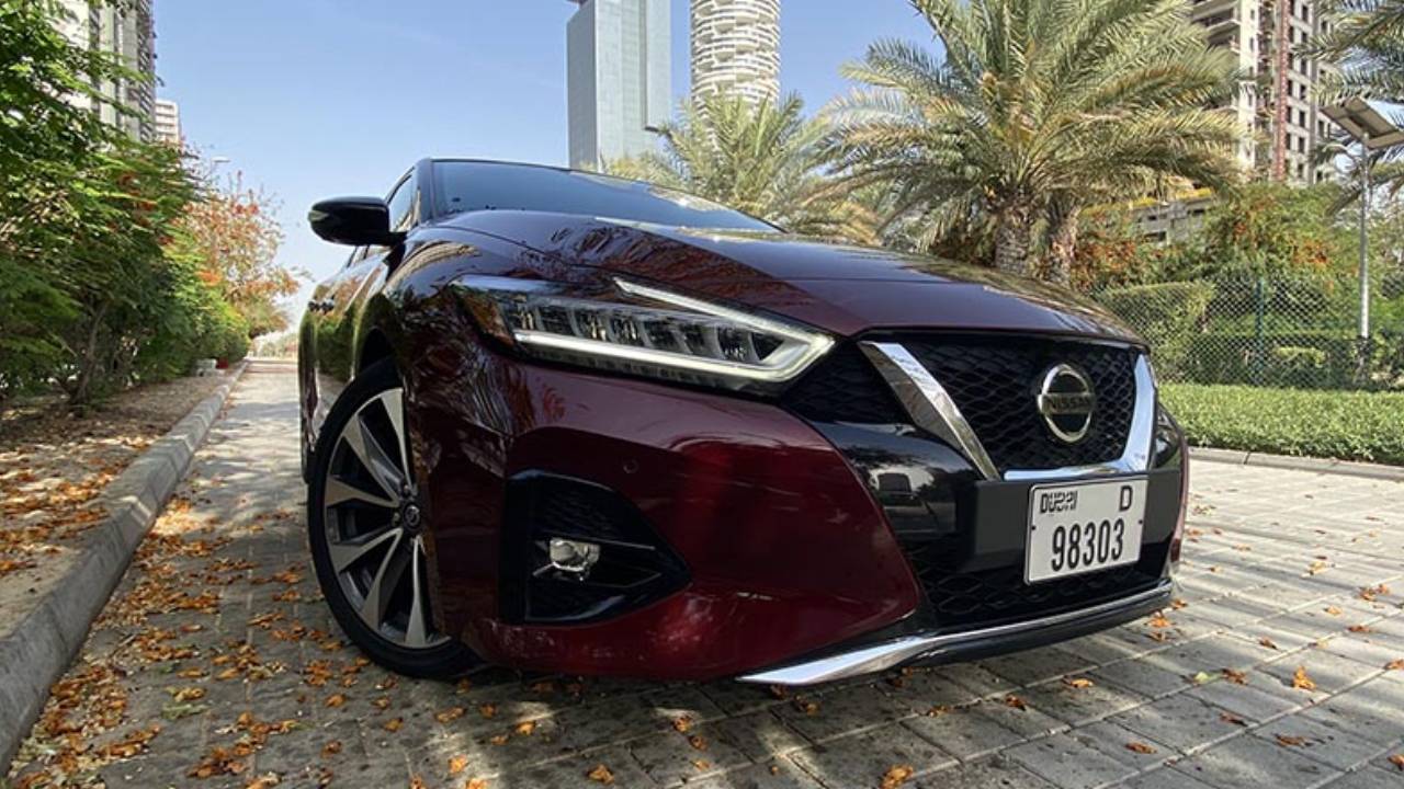 نيسان مكسيما