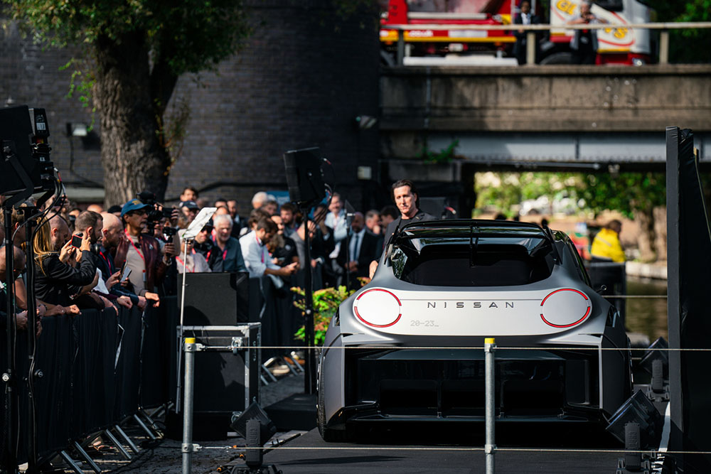 نيسان كونسبت 20-23