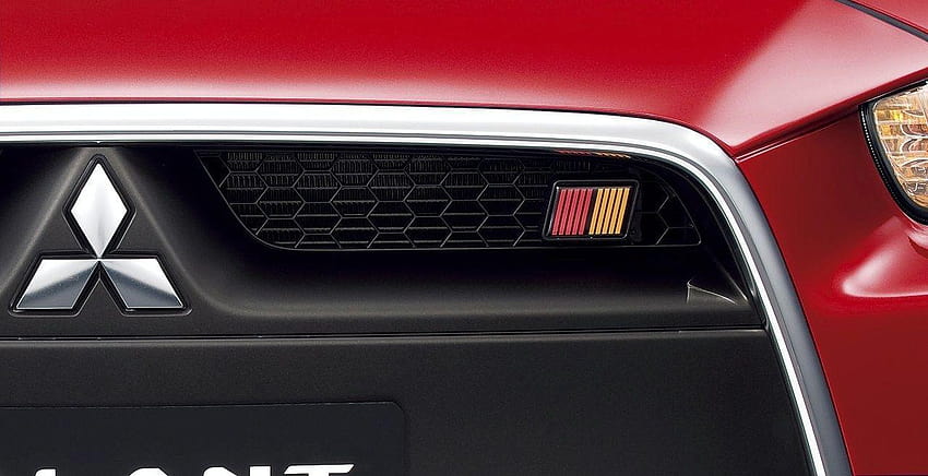 ميتسوبيشي لانسر