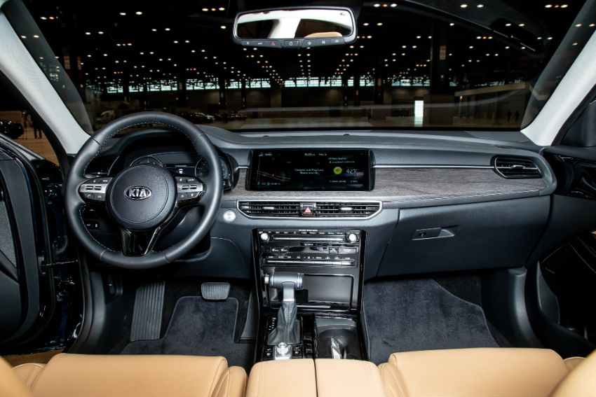 كيا كادينزا