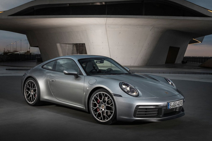 سيارات رياضية