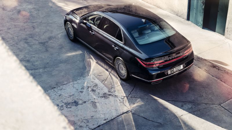 سيارة جينيسيس