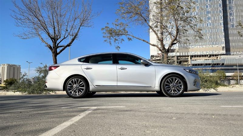 سيارة كادينزا