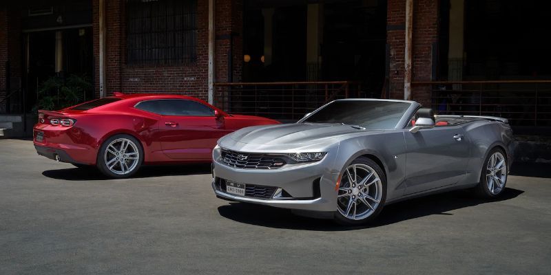 سيارة كمارو